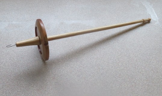 This drop spindle won a commended certificate for Keith Leonard